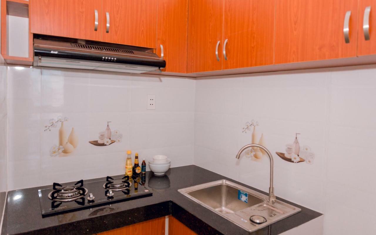 Adora Bui Vien Homestay 2*